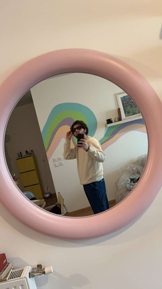 Profil von Thelio